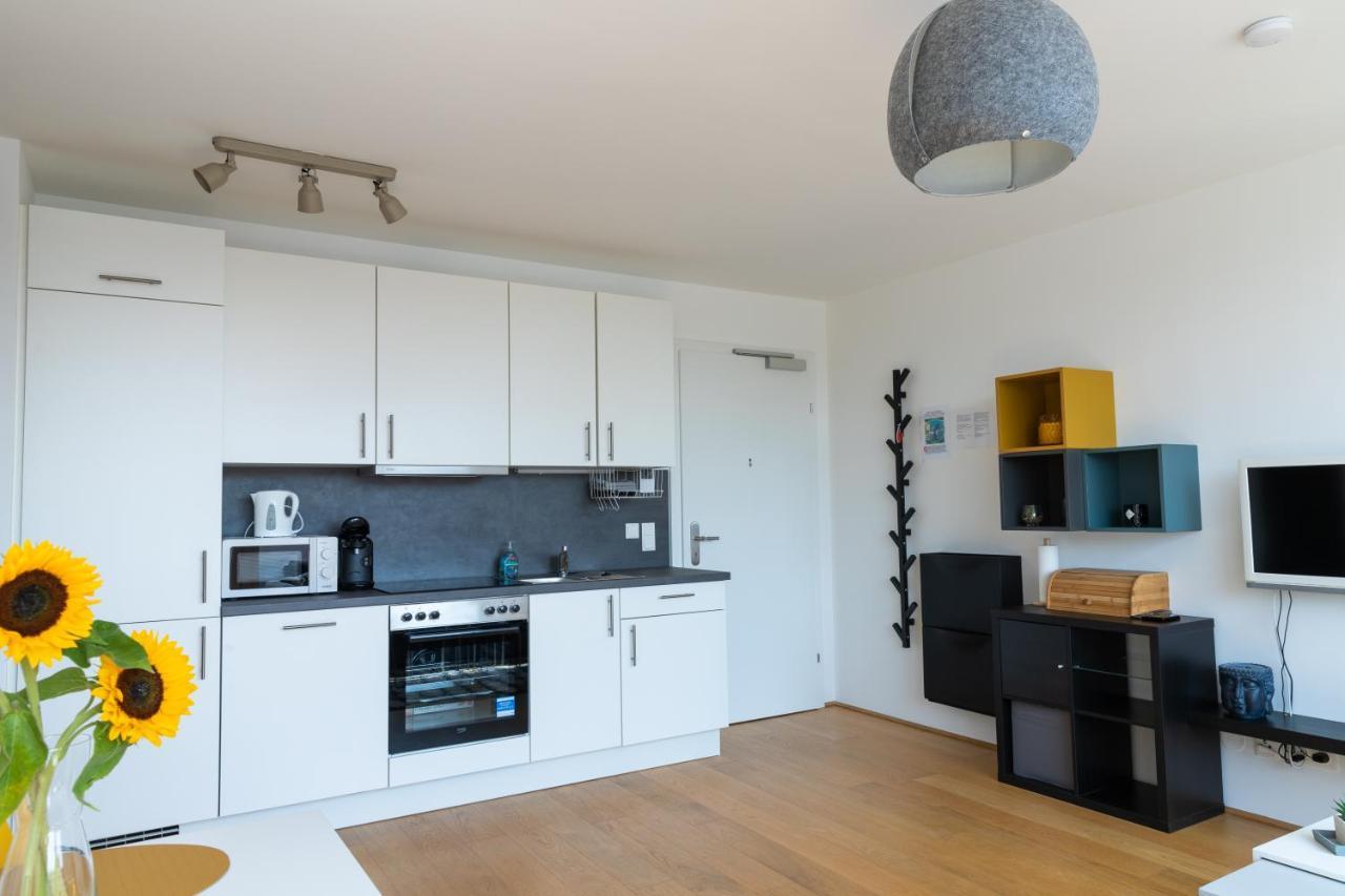 Maureen Lovely 2 Bedroom Unit With Community Pool เวียนนา ภายนอก รูปภาพ